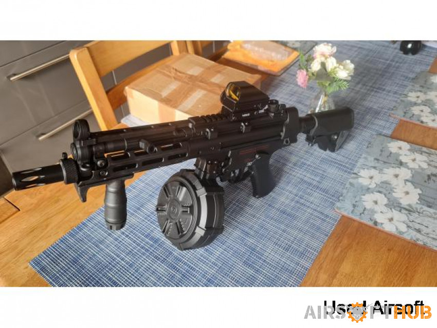 CYMA CM.041H SMG-5 Upgraded - Used airsoft equipment