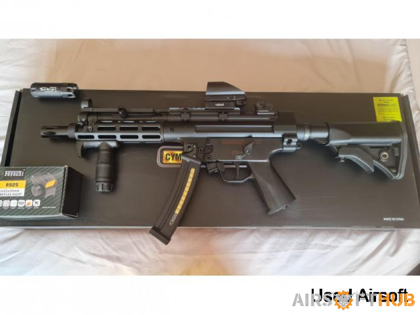 CYMA CM.041H SMG-5 Upgraded - Used airsoft equipment