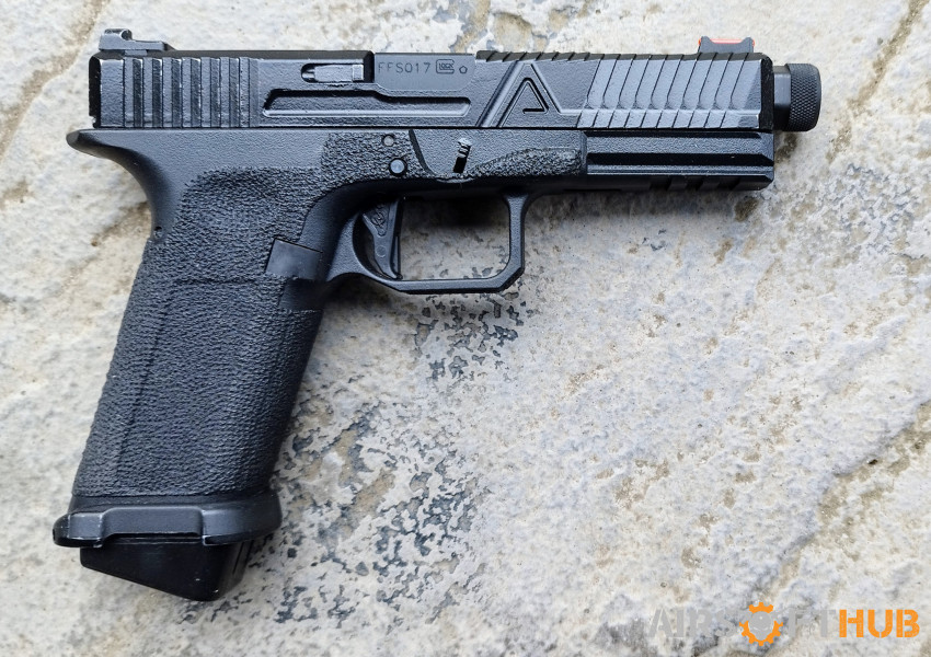 Agency Glock 17 tactical RWA - Used airsoft equipment