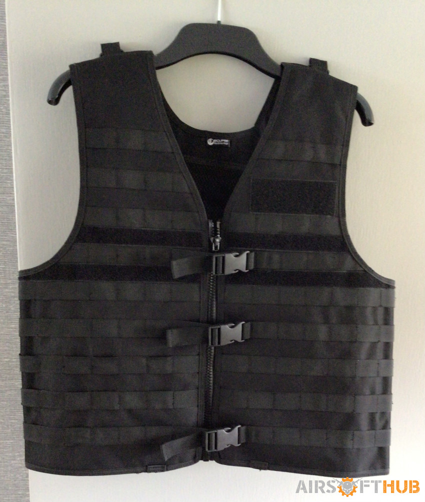 1000D Tactical vest Airsoft - Used airsoft equipment