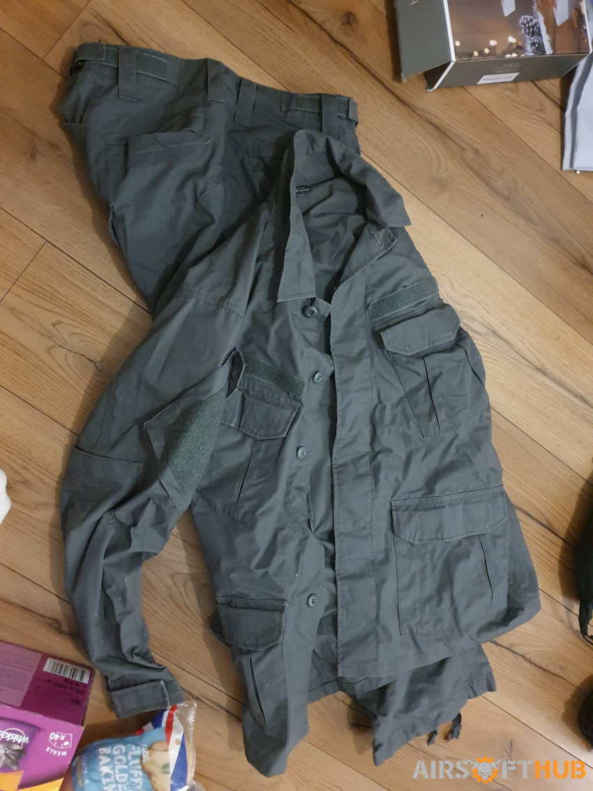 Helikon grey shirt & trousers - Used airsoft equipment