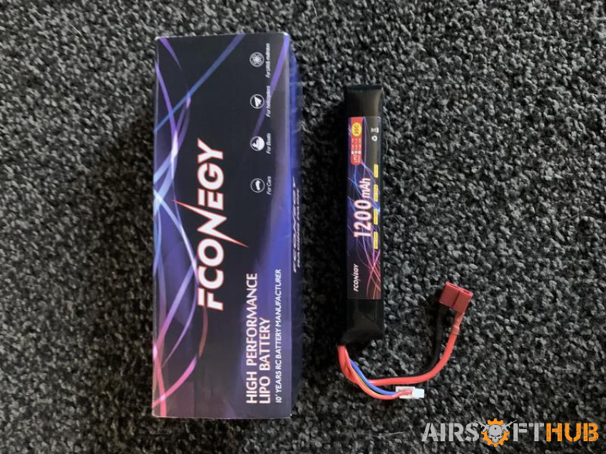 11.1V 20C Lipo Deans - Used airsoft equipment