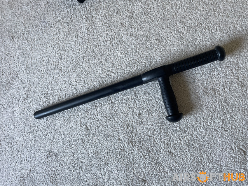 Police batton - Used airsoft equipment