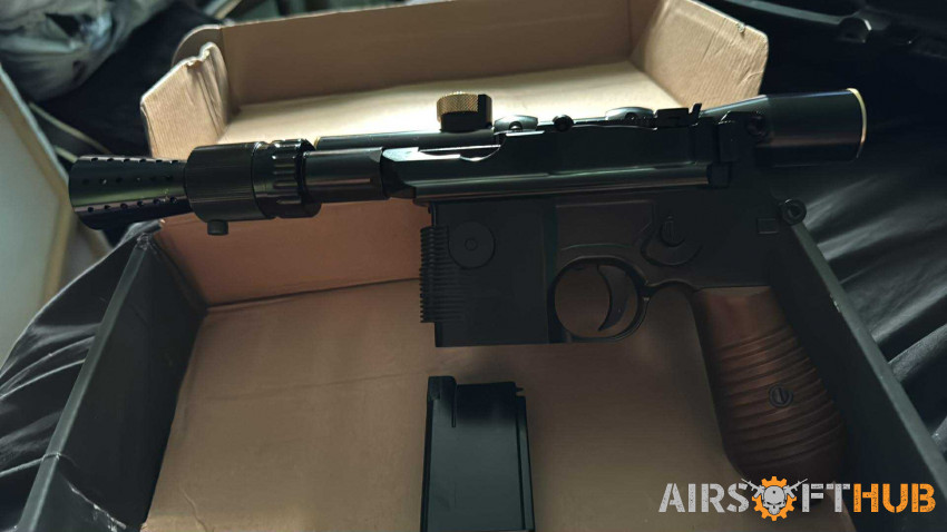 DL 44 - Used airsoft equipment