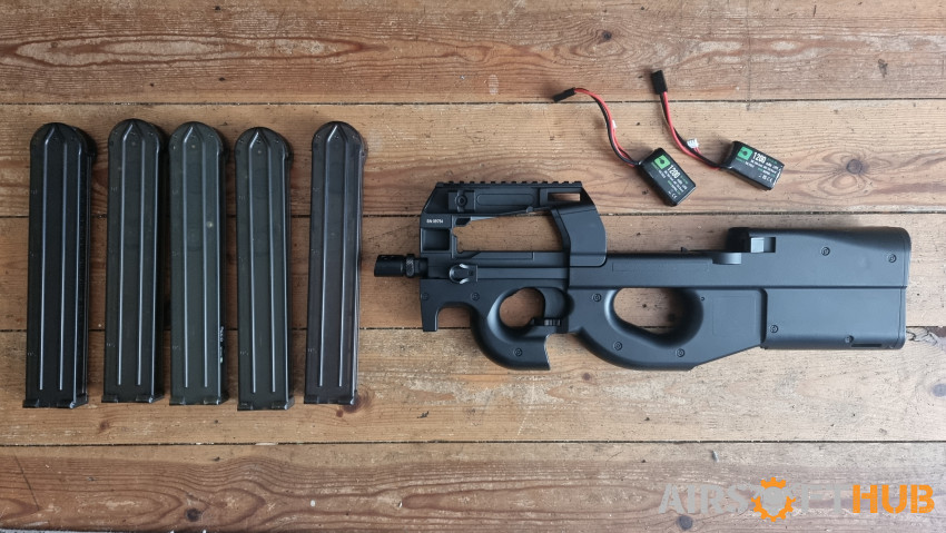 P90 bundle - Used airsoft equipment