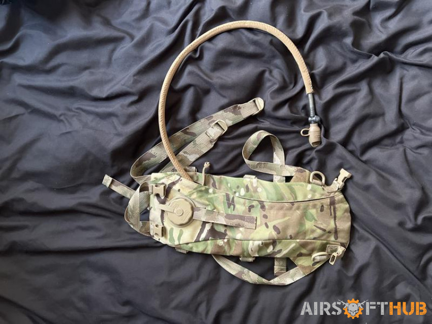 Camel back hydration system - Used airsoft equipment