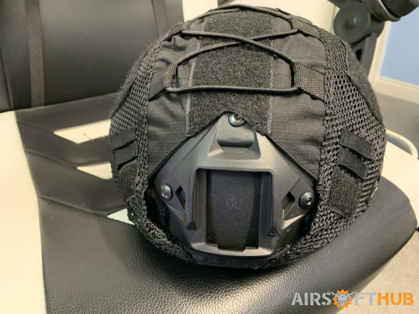 8 Fields Tactical Helmet - Used airsoft equipment