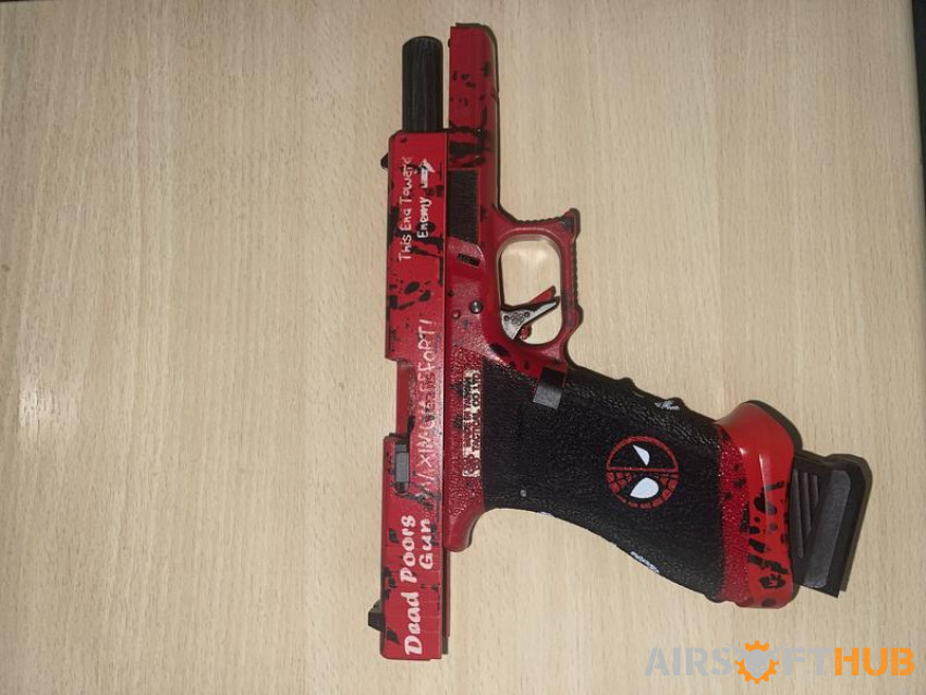 Deadpool Airsoft pistol - Used airsoft equipment