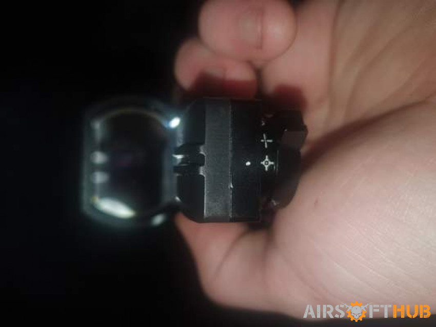 Theta reflex sight - Used airsoft equipment