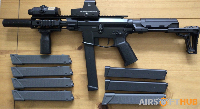 LT 35 SMG upgraded package - Used airsoft equipment