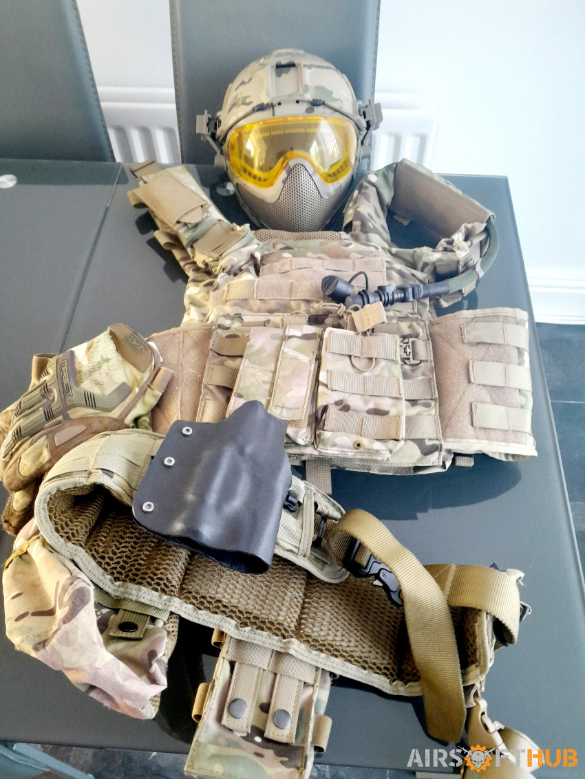 Full load out plate + helmet - Used airsoft equipment