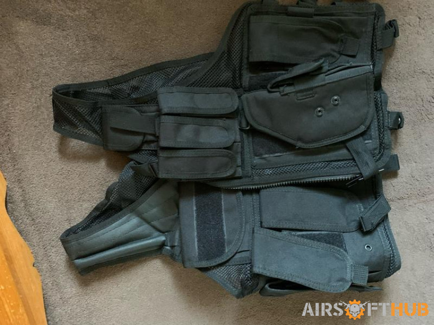 Black Yakeda assult vest - Used airsoft equipment