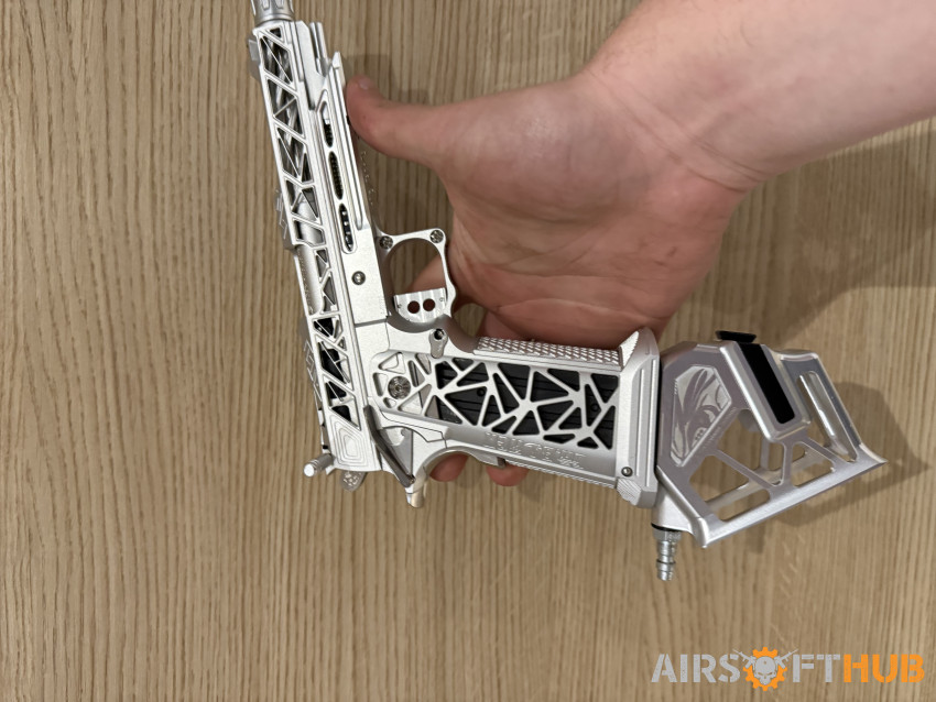 Fully Custom 5.1 Silver Hi Cap - Used airsoft equipment