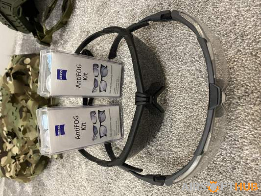 Tactical Airsoft Bundle - Used airsoft equipment