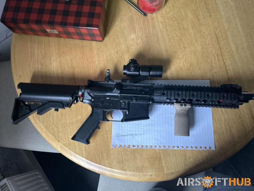 M4 airsoft gun - Used airsoft equipment