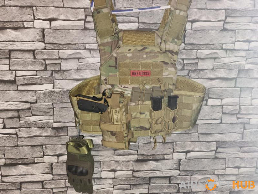 rif, pistol, plate carrier - Used airsoft equipment