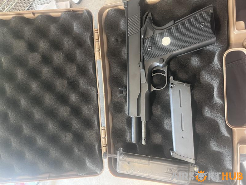 Army 1911 GBB Pistol & Case - Used airsoft equipment