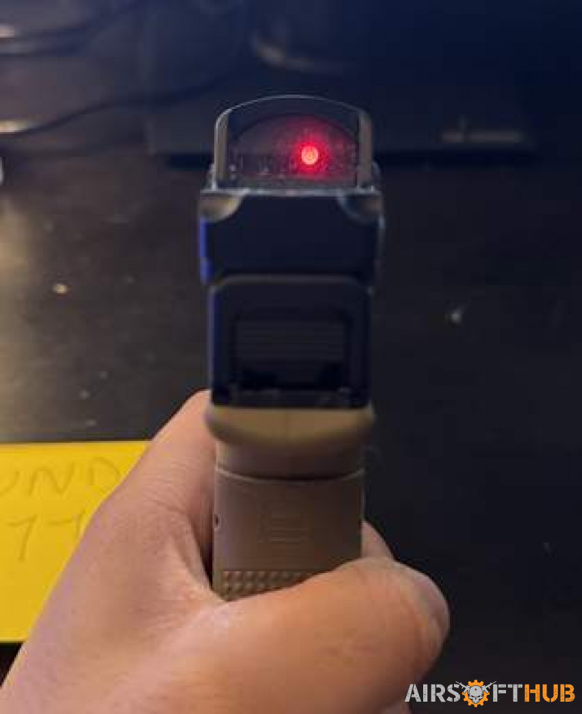 Brand new WE GLOCK 17 - Used airsoft equipment