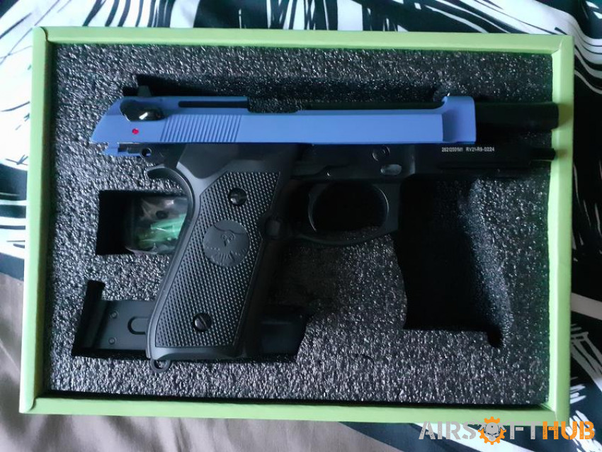 Raven R9 Two Tone Blue - Used airsoft equipment