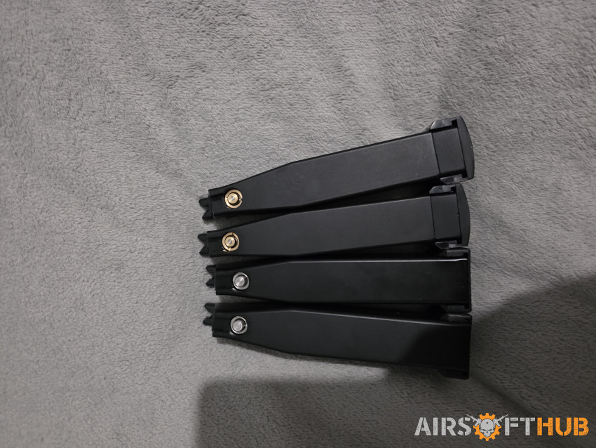 4 x Hi-Capa magazines - Used airsoft equipment