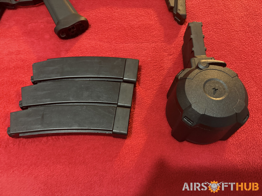 4 Gun Bundle - Used airsoft equipment