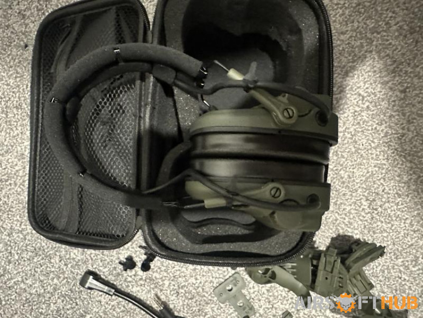 Only est headset - Used airsoft equipment