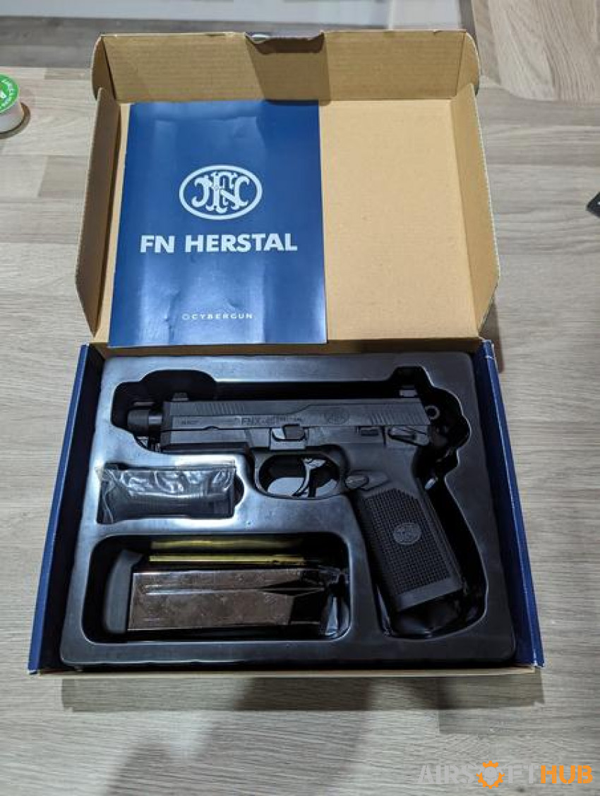 Cybergun FNX45 Pistol-Sidearm - Used airsoft equipment