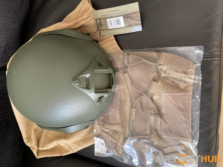 New miltec helmet and mtp cove - Used airsoft equipment