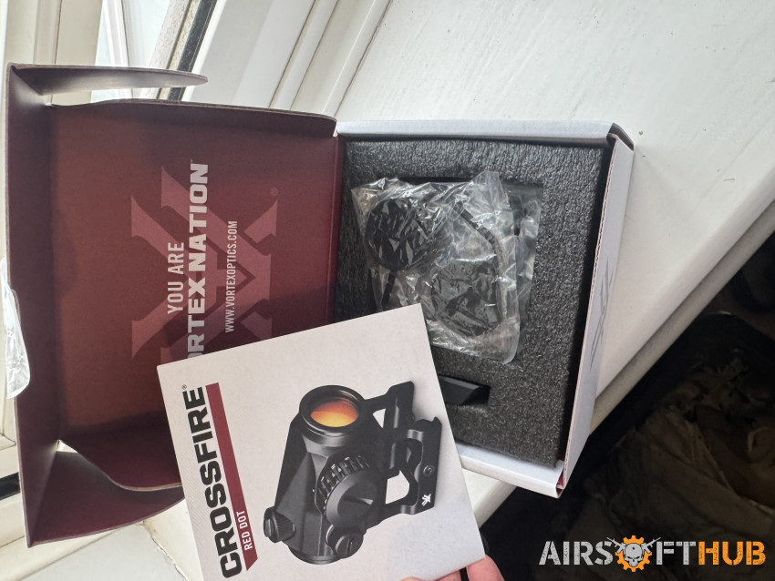Vortex CROSSFIRE Red Dot Sight - Used airsoft equipment