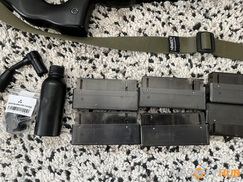 Novritsch SSG96 and extras - Used airsoft equipment