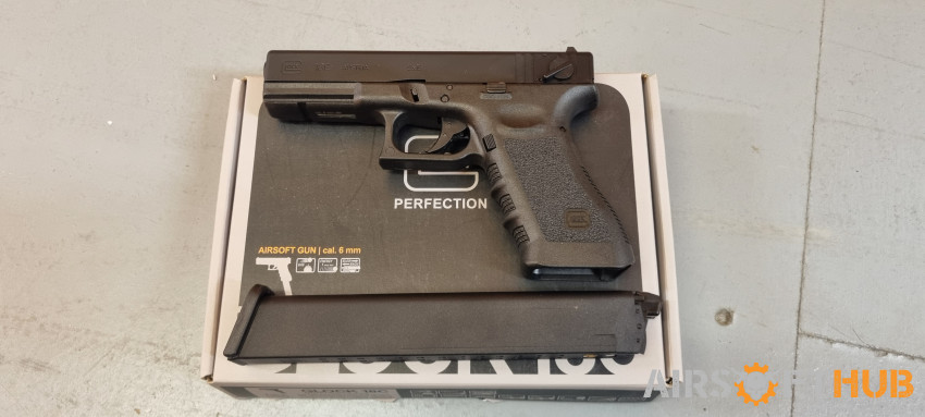 *SOLD* Umarex Glock 18C - Used airsoft equipment