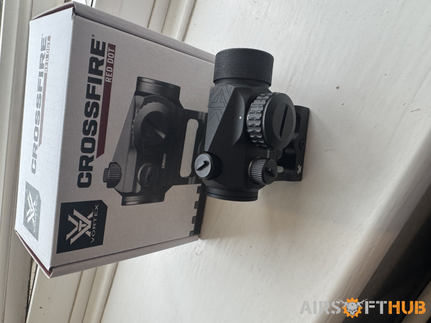 Vortex CROSSFIRE Red Dot Sight - Used airsoft equipment