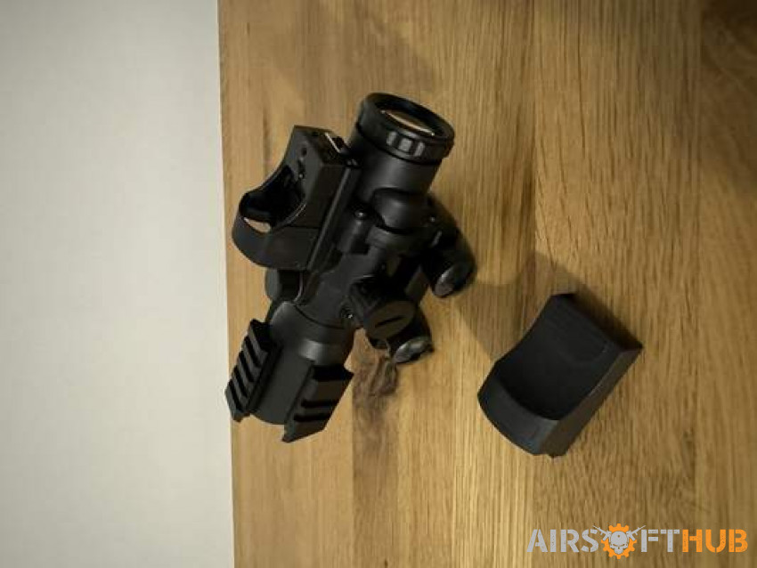 THETA OPTICS RHINO SIGHT - Used airsoft equipment