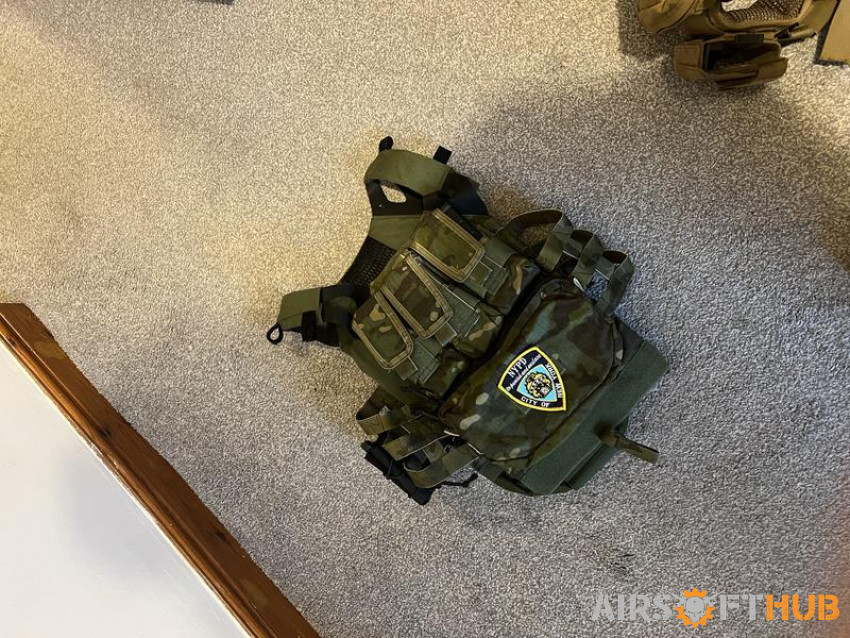 Emerson plate carrier - Used airsoft equipment
