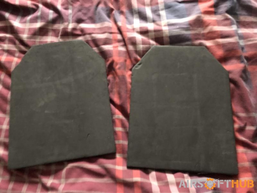 Tac vest + extras - Used airsoft equipment