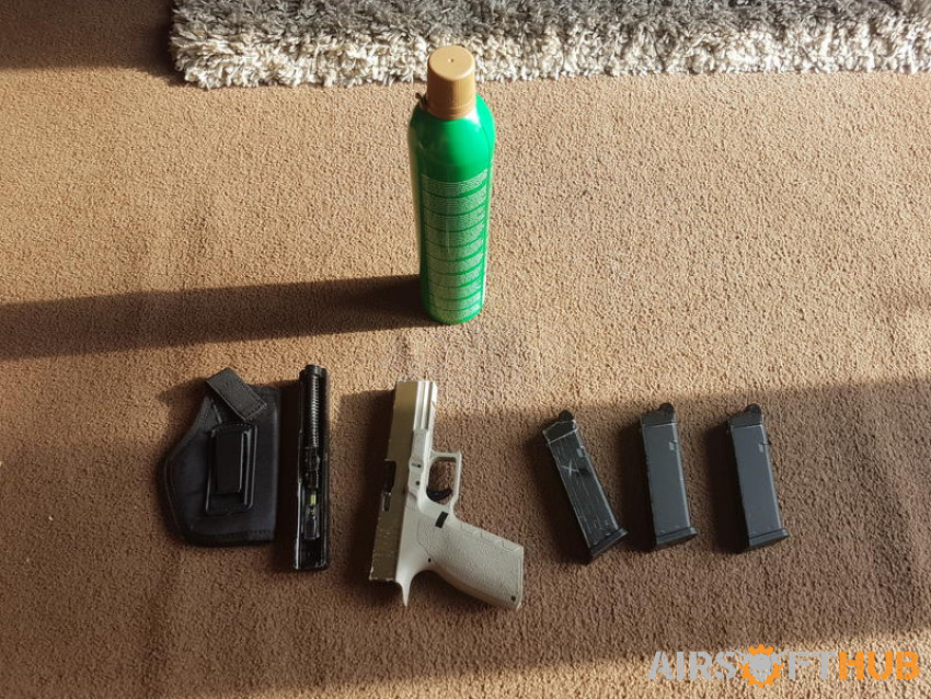 Used we g17 with extra slide - Used airsoft equipment