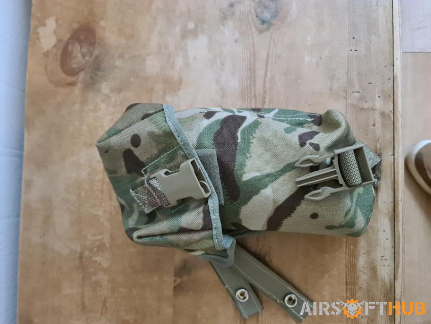 Various pouches and Kit - Used airsoft equipment