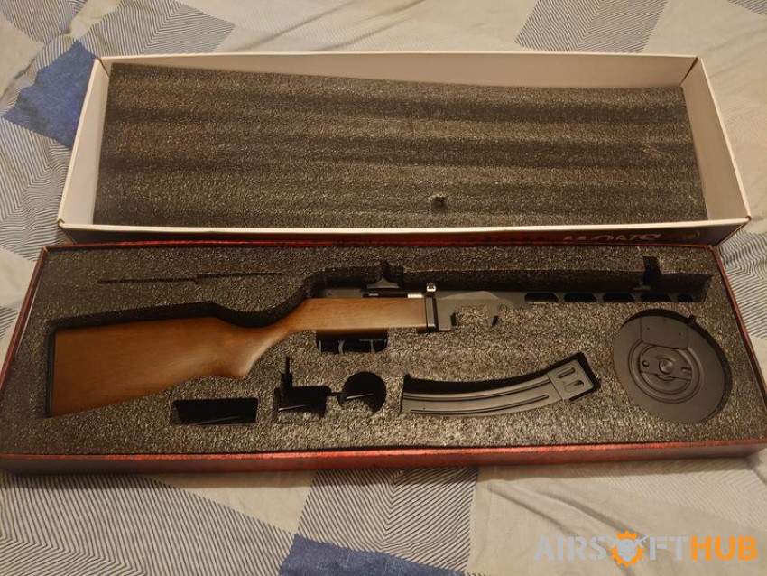 Snow Wolf PPsH (faux wood) - Used airsoft equipment