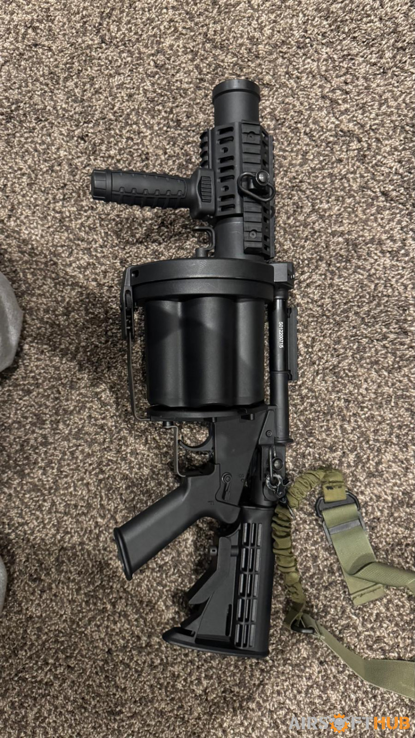 6 point Grenade launcher - Used airsoft equipment