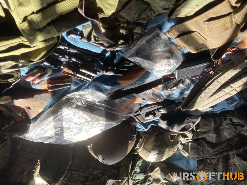 Clothing and gear Lot/parts - Used airsoft equipment