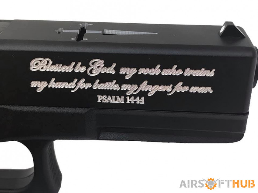 Airsoft engraving - Used airsoft equipment