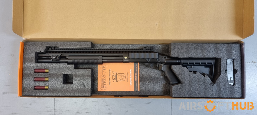 *SOLD* M8874 Shotgun - Used airsoft equipment