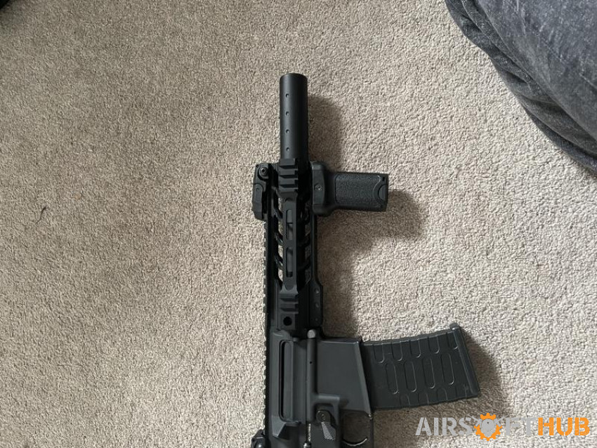 Heavily upgraded M4 specna - Used airsoft equipment
