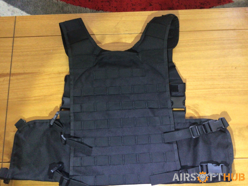 Chest Rig Plate Carrier - Used airsoft equipment