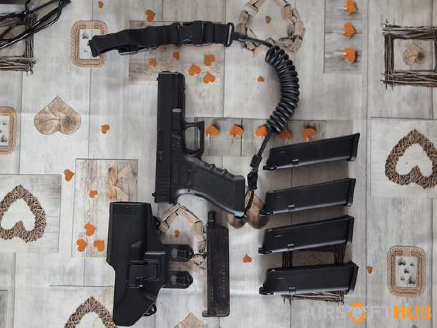 Umarex Glock 17 Ultimate GHK - Used airsoft equipment