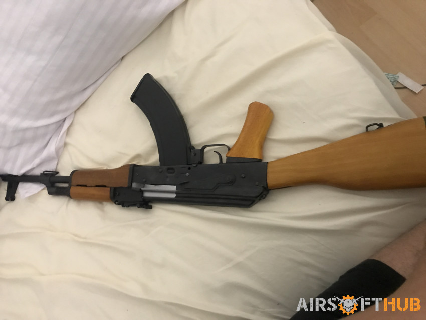 AK47 assault rifle - Used airsoft equipment