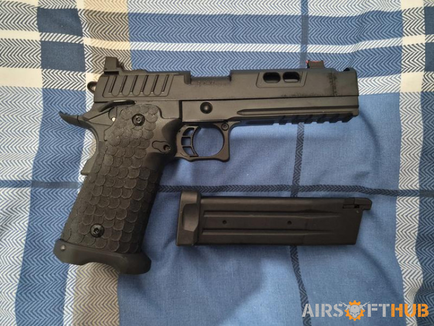 New R604 GBB pistol - Used airsoft equipment