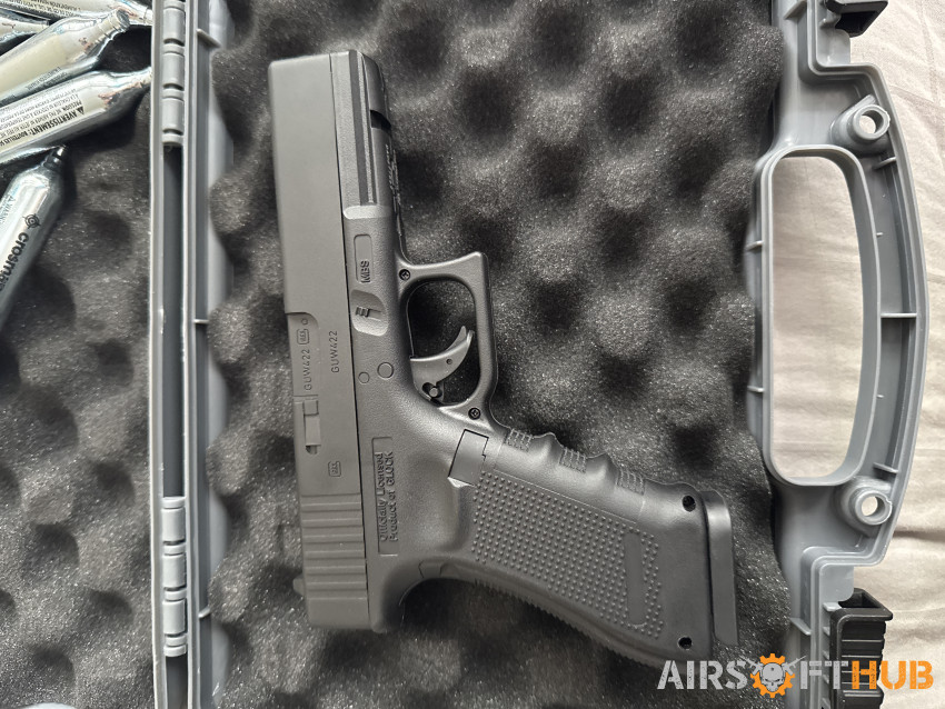 Umarex GLOCK 22 Gen.4 CO2 - Used airsoft equipment