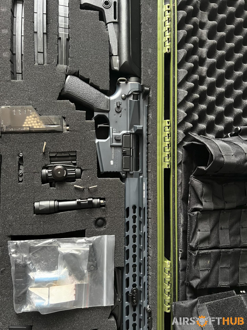 Package deal - Used airsoft equipment