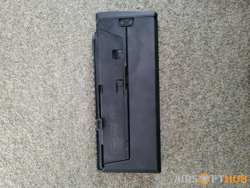 MAGPUL FPG with 2 50rnd MAGS - Used airsoft equipment